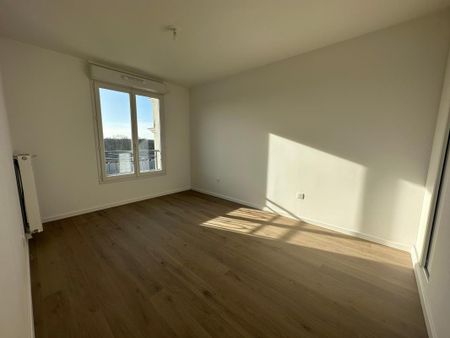 Location Appartement 3 pièces 57m² LE PLESSIS ROBINSON 92350 - Photo 5