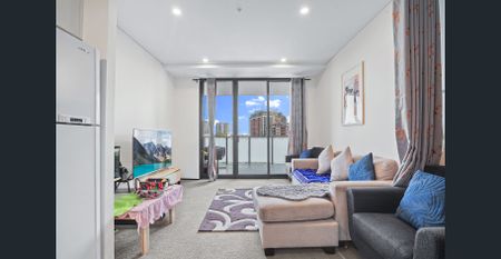 For Rent | Modern Apartment in Ultra-Convenient Location - Photo 2