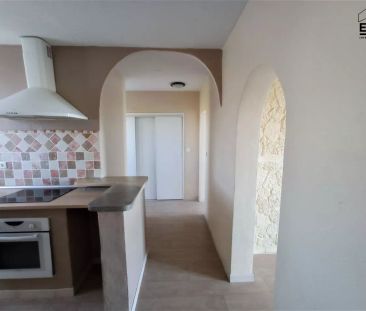 SALON DE PROVENCE - Appartement 3 pièces avec vue dégagée - Photo 4