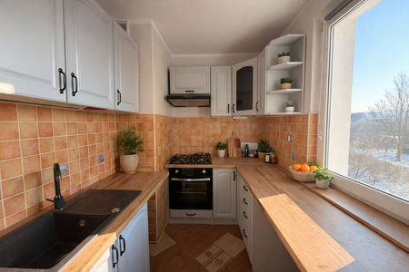 Mieszkanie z balkonem, salon z oddzielną kuchnią i garderobą - Photo 4