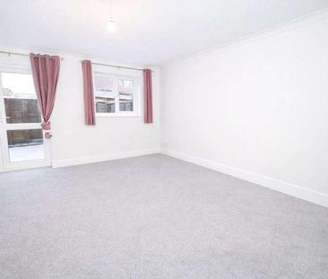 Pine Road, Four Marks, Alton, Hampshire, GU34 - Photo 1