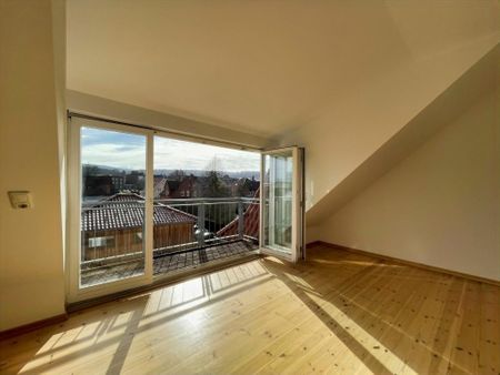 Charmante Altbauwohnung in Bahnhofsnähe - Photo 4