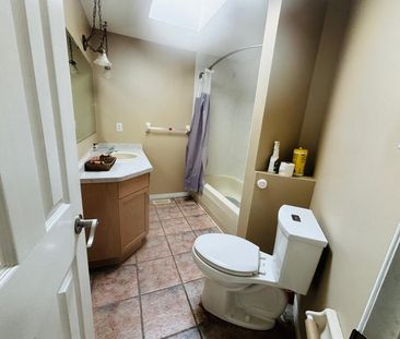 For Lease - 65 Periwinkle Way, Guelph, Ontario - Photo 5