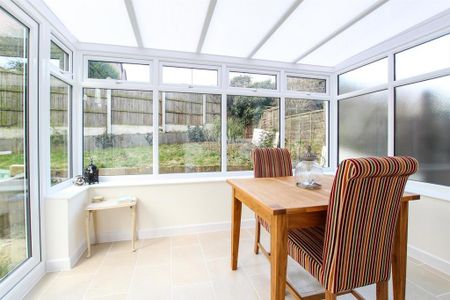 2 bedroom semi-detached house to rent - Photo 3