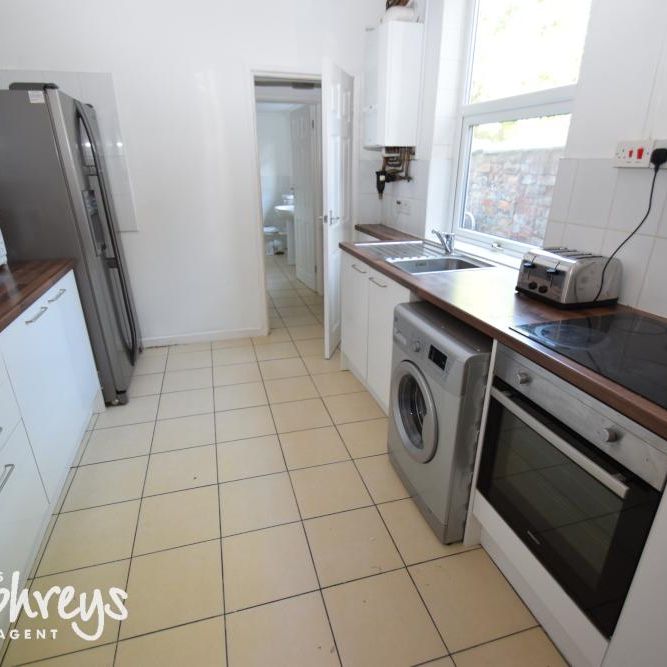5 bedroom terraced house to rent - Photo 1
