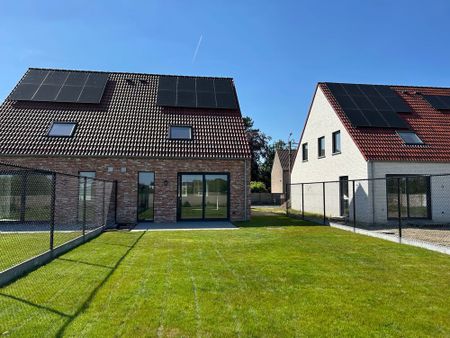 Recente BEN-woning met 3 slaapkamers te huur in Bovekerke - Photo 4