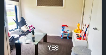 Modern Residence, excellent location - Walk to everything! - Photo 3