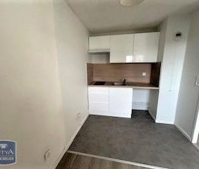 Location Appartement 1 pièce 36m² LILLE 59000 - Photo 5