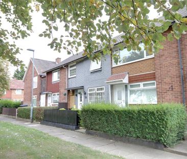 2 bedroom semi-detached house to rent - Photo 5
