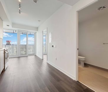 For Lease - 3900 Confederation Parkway Unit# 5111, Mississauga, Ont... - Photo 4