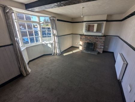 Flat 2, 3 Horseshoes, Station Road, Brompton, Northallerton, DL6 2RE - Photo 2