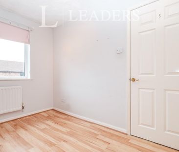2 bedroom house to rent Carnation Close, Littlehampton, BN17 - Photo 4