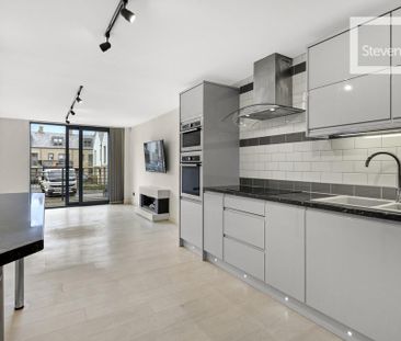 2 bedroom ground floor maisonette to rent - Photo 6