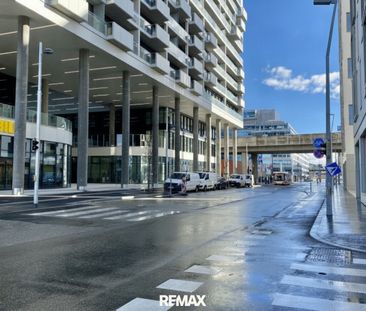 Modernes Wohnen im Marina Tower – 2-Zimmer-WG mit Loggia und direkt... - Foto 6
