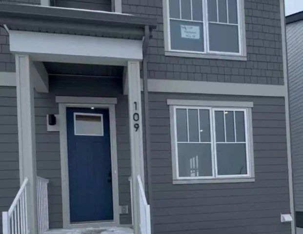 109 Heirloom Way SE Duplex in Rangeview — 3 Bedrooms House - Photo 1