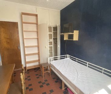 Location Appartement 7 pièces 11m² - Photo 5