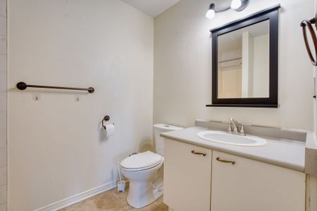 For Lease - 30 Chapman Court Unit# 104, London North, Ontario - Photo 5