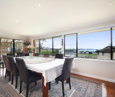 Location, location, location..... with stunning views! - Photo 4