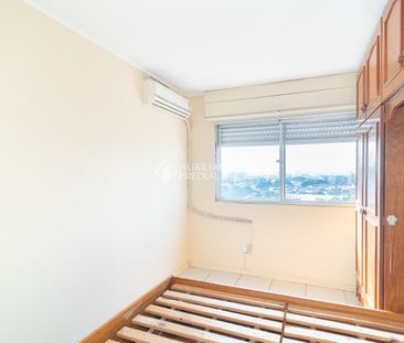 Apartamento com 2 quartos e 60m² para alugar em Cristal, Porto Alegre. - Photo 2