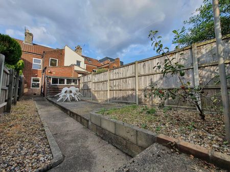 York Street, Norwich - Photo 2