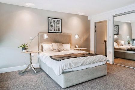 3 bedroom flat to rent - Photo 3