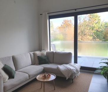 Appartement te huur in Waasmunster voor € 925 met 2 slaapkamers - Photo 2
