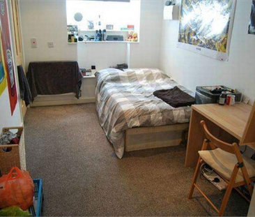 3 Bed - 29 Park View Road, Burley, Leeds - LS4 2LG - Student - Photo 2