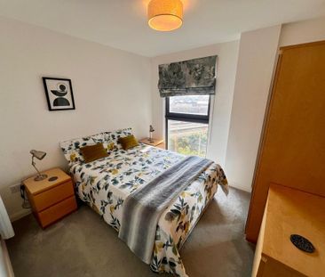 3 bedroom apartment to rent - Photo 4