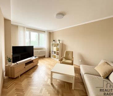 Pronájem bytu 2+1 55 m², Šenovská, Praha - Fotografie 1