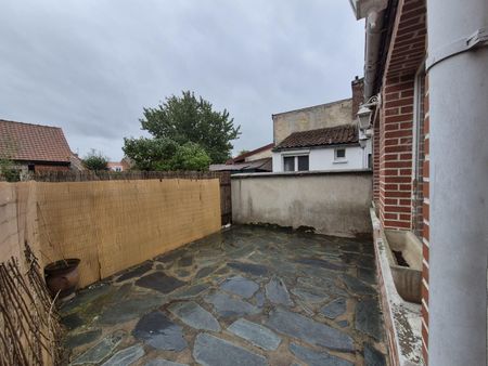 Location Appartement 2 pièces 54m² ST OMER 62500 - Photo 5