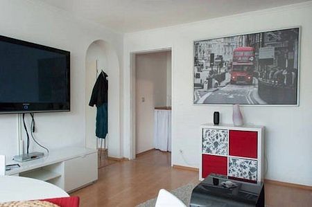 Charmante Wohnung in Frechen mit guter Anbindung an Köln - Photo 2