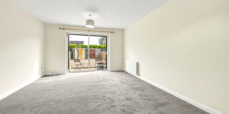 Langton Close, Colwick, NG4 - Photo 3