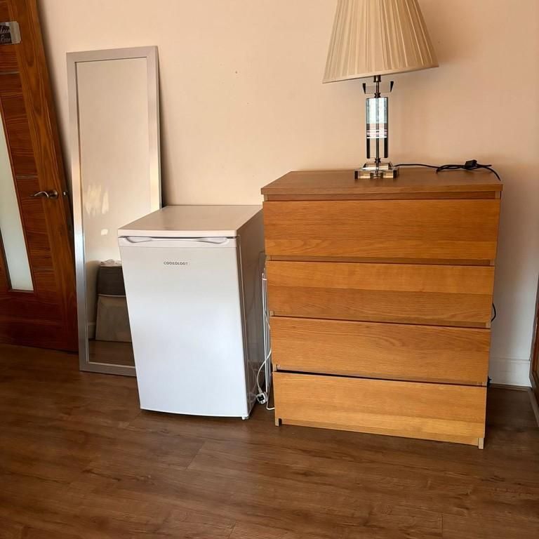 House share to rent - Photo 1