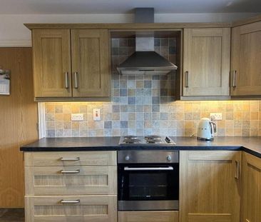 6 Old Manse Grove, Toomebridge, BT41 3GY - Photo 4