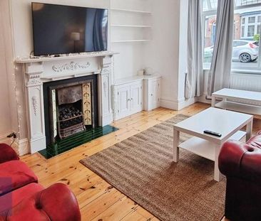 6 bedroom house to rent - Photo 2