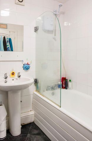 4 bedroom house to rent - Photo 5