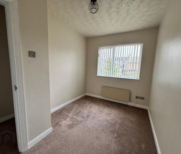3 The Orchard, Carrickfergus, BT38 8DW - Photo 4