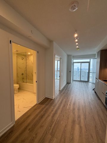 For Lease - 8 Interchange Way Unit# 5808, Vaughan, Ontario - Photo 5