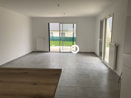 Location maison à Cléder, 4 pièces 77.72m² - Photo 2