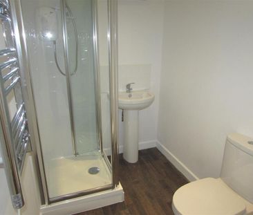 Studio to rent - Photo 6