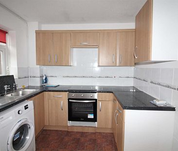 South Glamorgan, 8 Waungron Road, CF5 2JJ, Cardiff - Photo 5