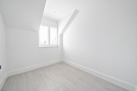 4 bedroom detached house to rent - Photo 5