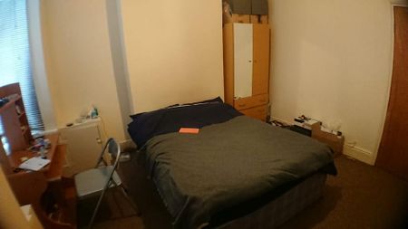 4 bedroom house to rent - Photo 3