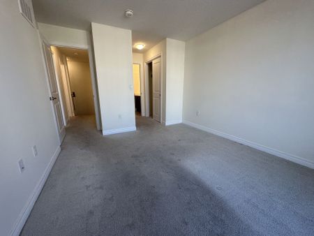 For Lease - 40 Zinfandel Drive Unit# 22, Hamilton, Ontario - Photo 5