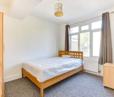 6 bedroom house to rent - Photo 4