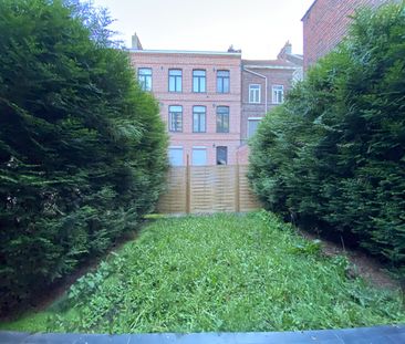 Location Maison 4 pièces 92m² LILLE 59000 - Photo 6