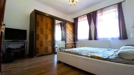Apartament cu 2 camere, 75 mp utili, la curte comuna - Fotografie 2