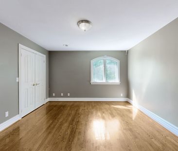 For Lease - 225 Kingsdale Avenue, Toronto, Ontario - Photo 2