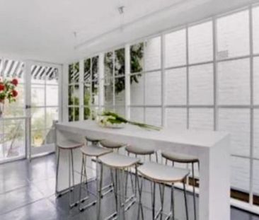 Charming studio near South Yarra train station - Photo 6