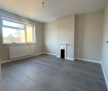 3 Bed Semi-Detached House, Richmond Hill, LU2 - Photo 1